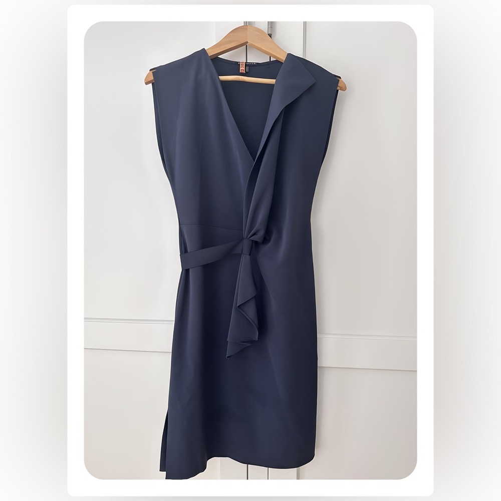 Elie Tahari Teal Wrap Dress – Size 4 | Elegant, Flattering Fit
